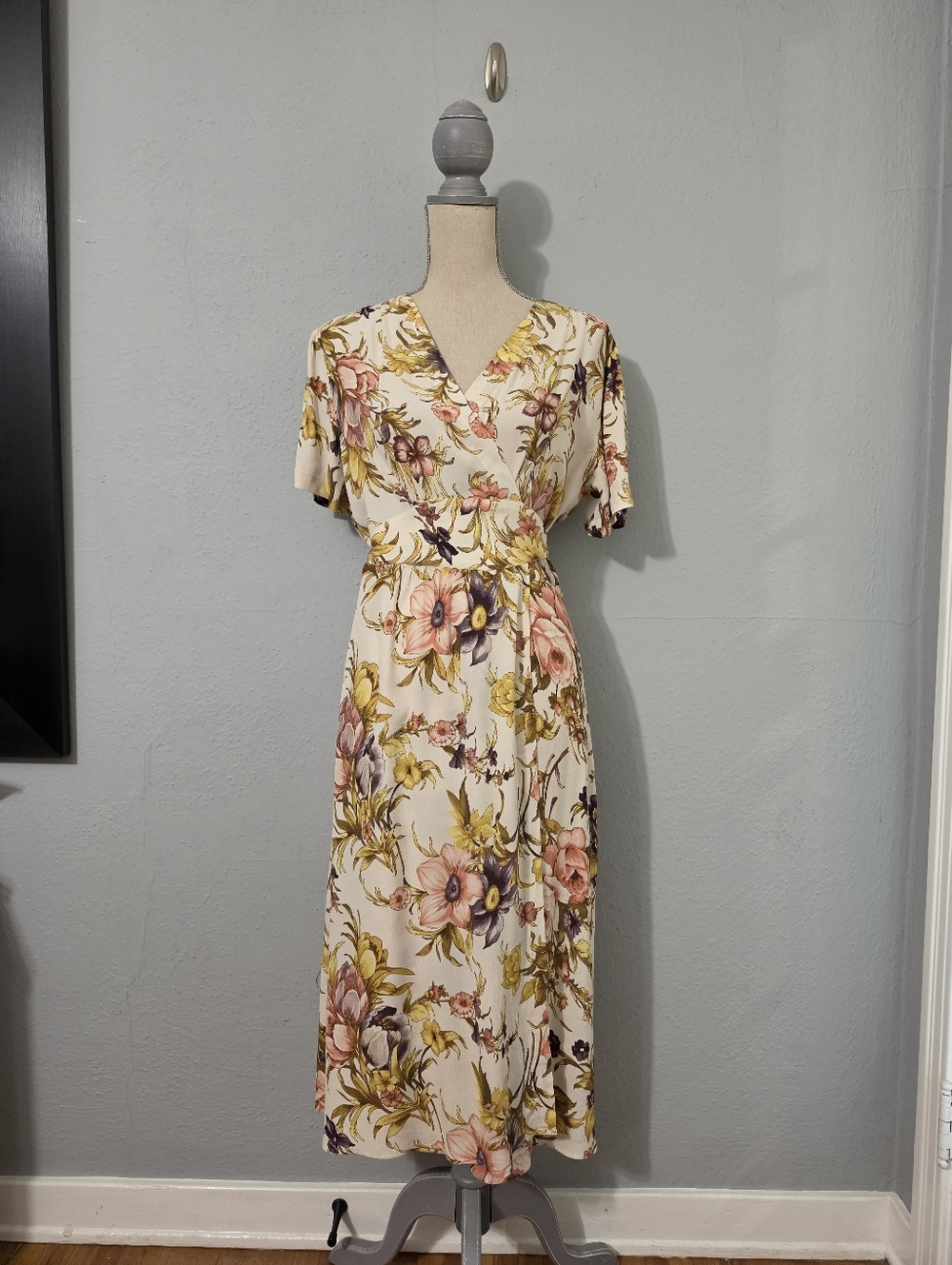 Anthropologie Tiny Sunflower Wrap Dress Size Med Petite